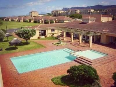 Getaway To Hermanus Beach Club Apartment Luaran gambar