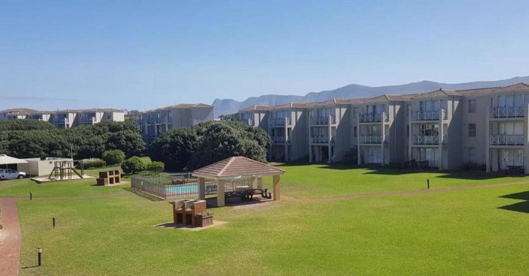 Getaway To Hermanus Beach Club Apartment Luaran gambar