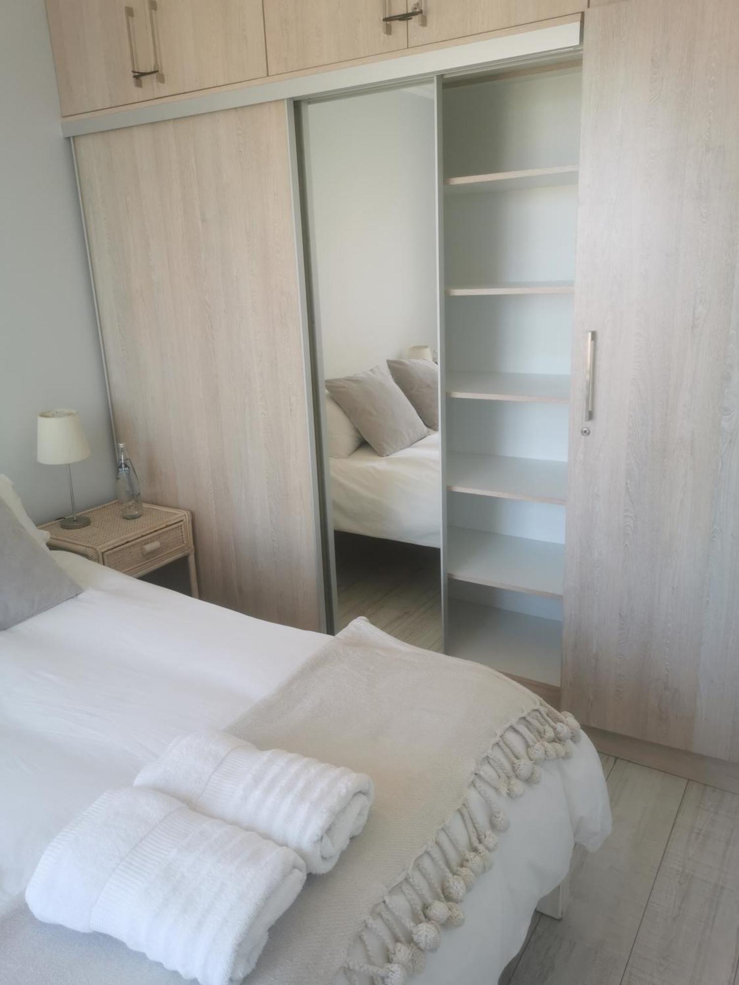 Getaway To Hermanus Beach Club Apartment Luaran gambar